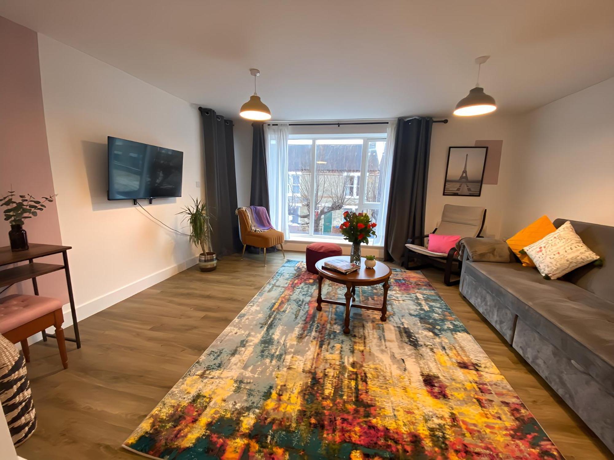 Cambridge Stays Riverside Apart Hotel With 2Br Flats At The City Centre-Parking-Balcony Exteriör bild