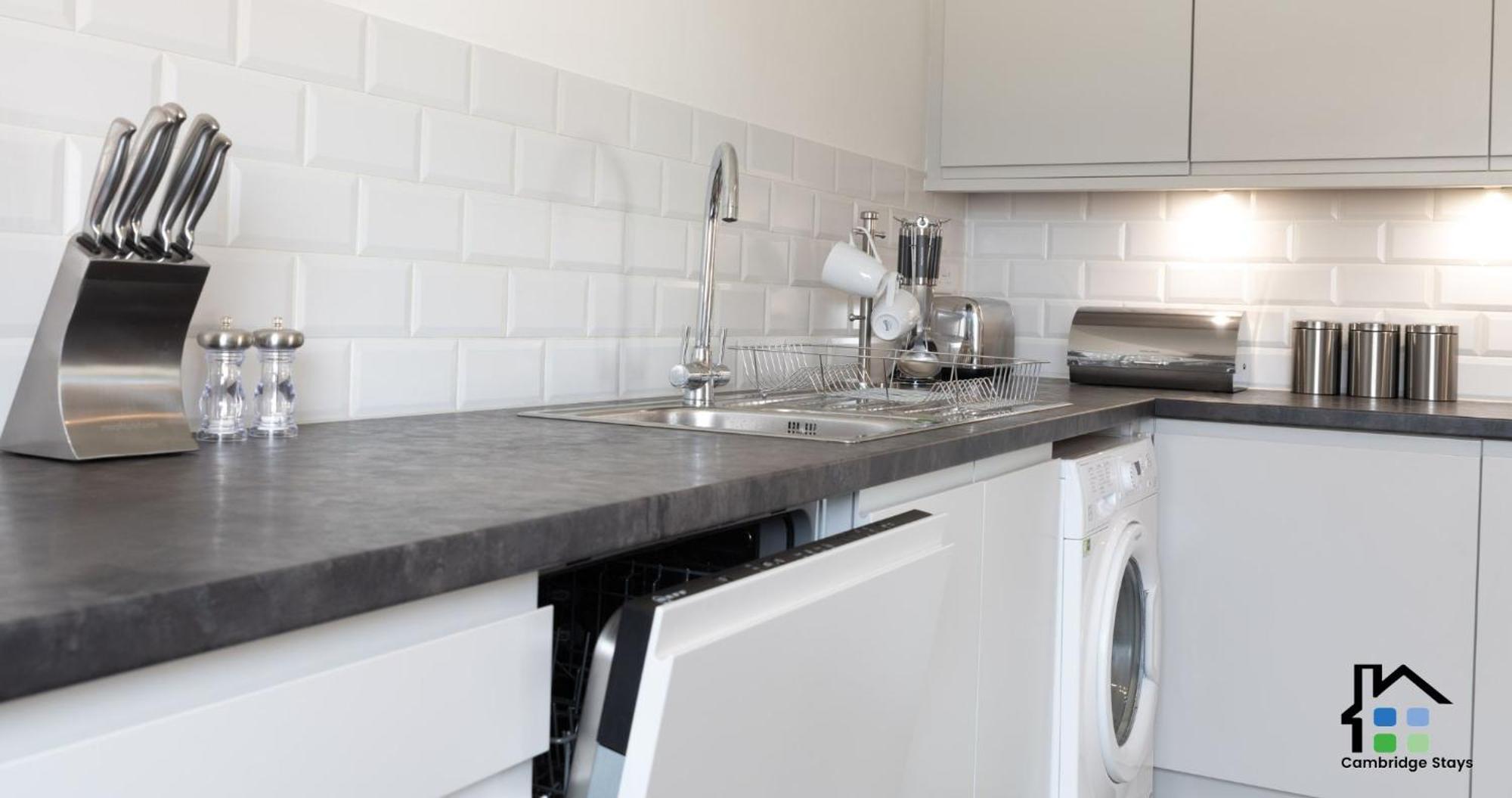 Cambridge Stays Riverside Apart Hotel With 2Br Flats At The City Centre-Parking-Balcony Rum bild